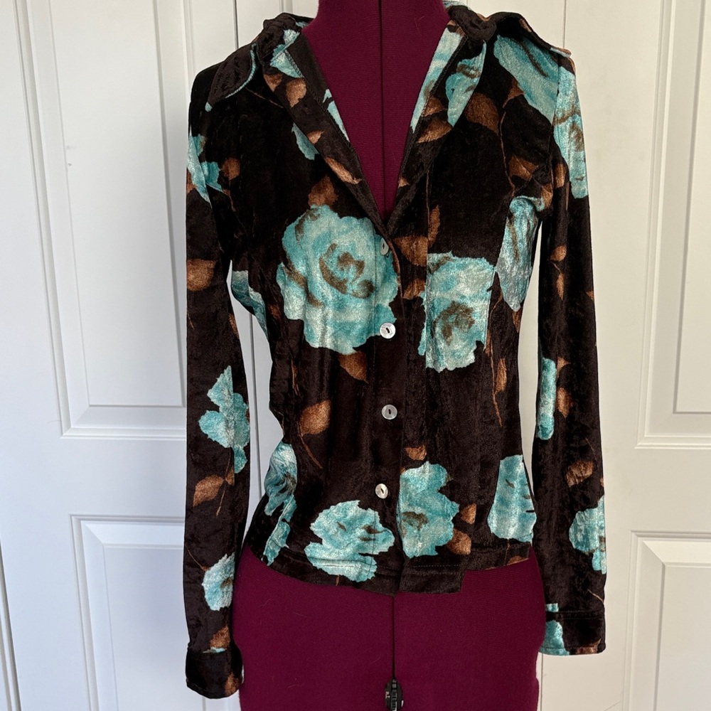 Vintage velvet button up